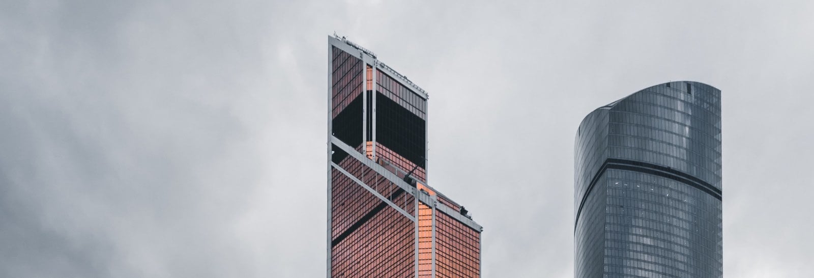 Why Do Most Companies Try to Settle Lawsuits?